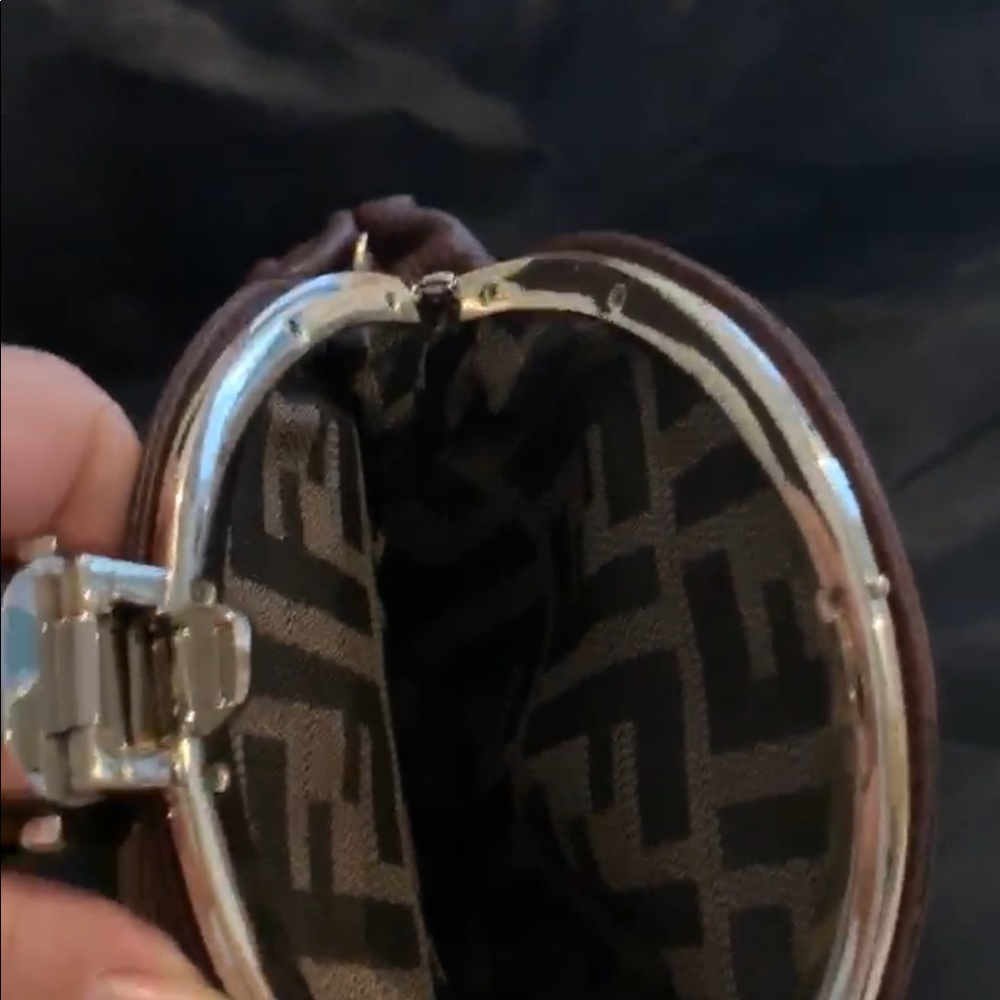 RARE Fendi spy bag - Picture 3 of 11